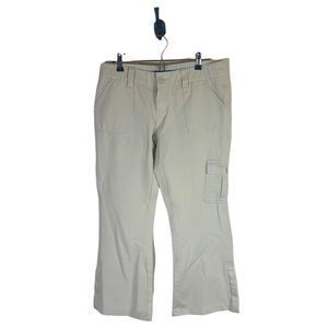 5 for $30 Aeropostale Khaki Pants Women’s Size 7/8 Short Tan Excellent Condition